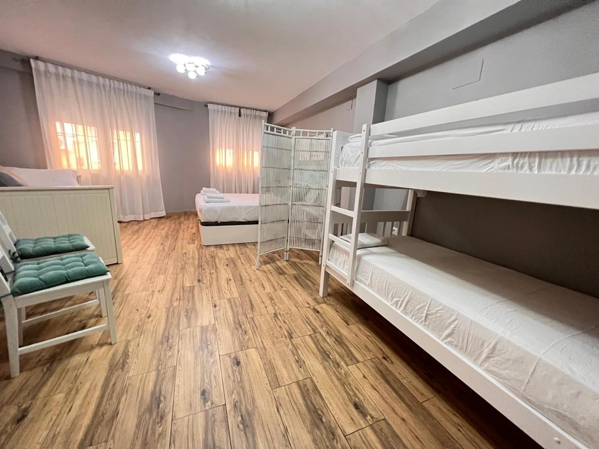 Nuestra Casita De Marmoles Parking Incluido 2 Bicis Gratis Apartment Малага Екстериор снимка